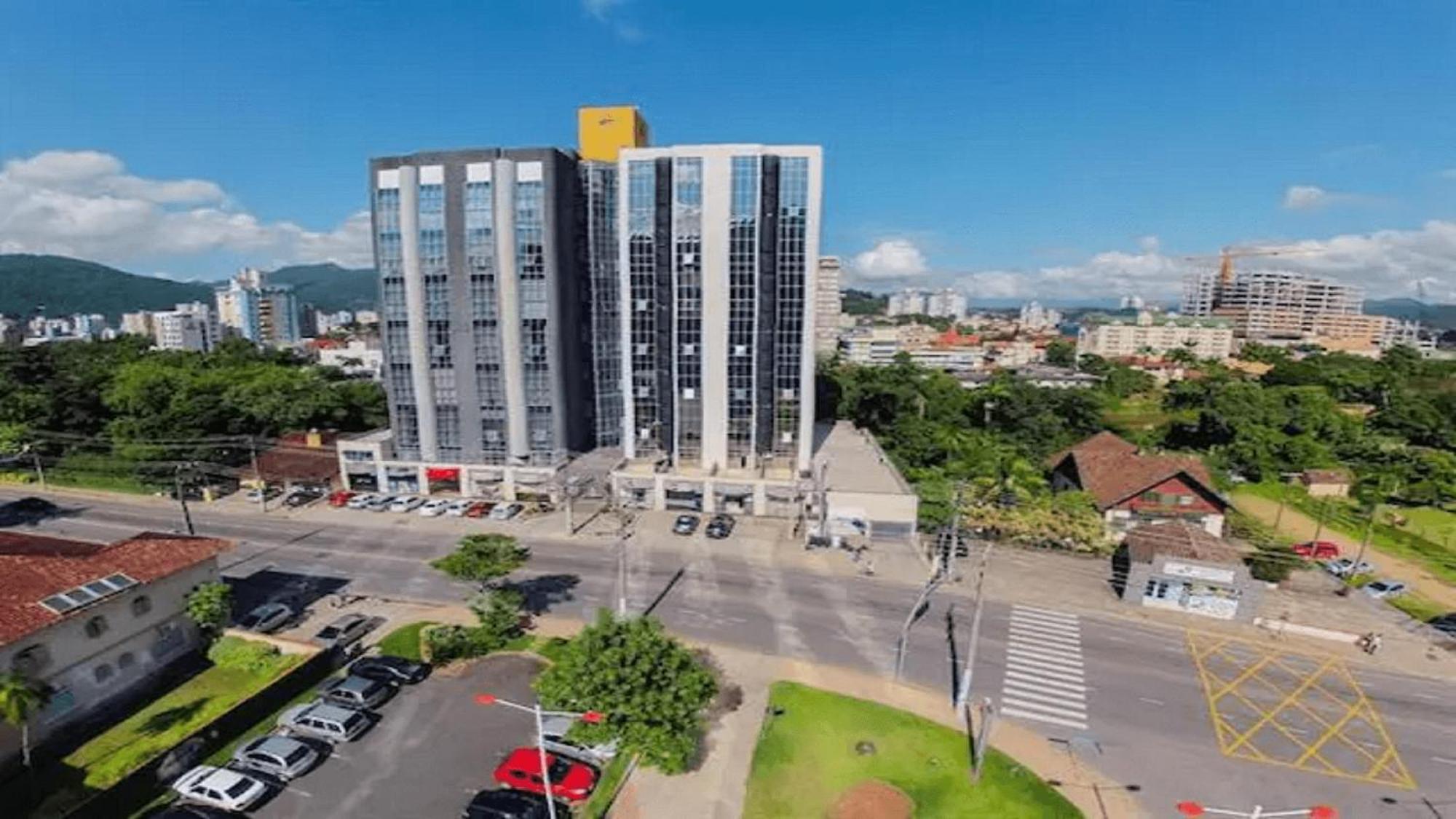 Saint Sebastian Flat 704 - Com Hidro! Ate 4 Pessoas, Duplex, No Centro Villa Jaraguá do Sul Eksteriør bilde